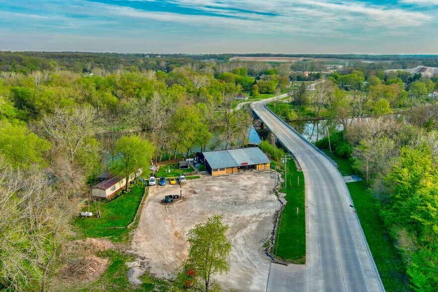 4163 E 2603rd Rd, Sheridan, IL for sale - Primary Photo - Image 1 of 40