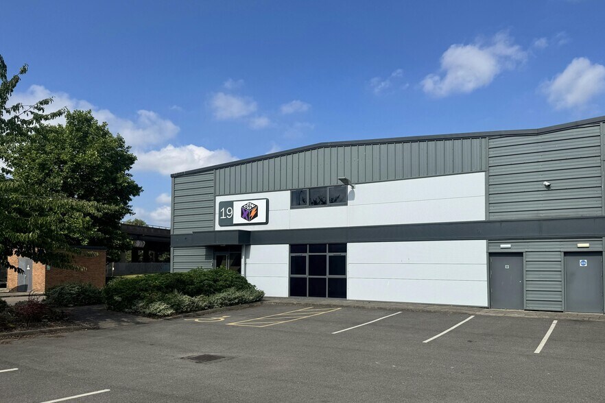 Tyburn Rd, Birmingham à louer - Photo du bâtiment - Image 2 de 4