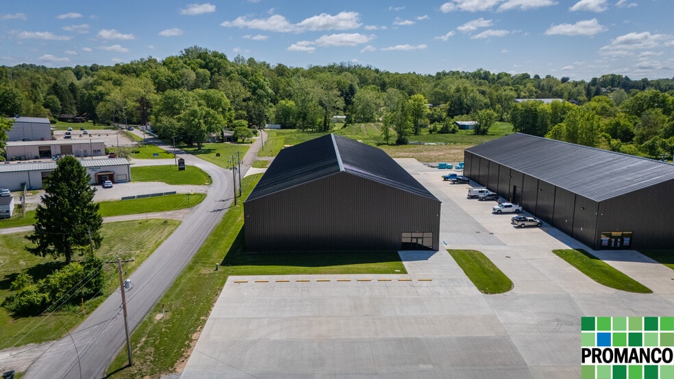 176 Mitchell's Ln, Marietta, OH for lease - Building Photo - Image 2 of 10