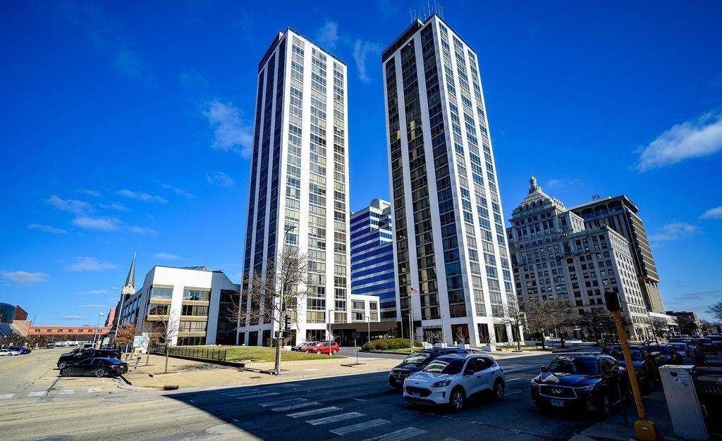 456 Fulton St, Peoria, IL à vendre Photo principale- Image 1 de 25