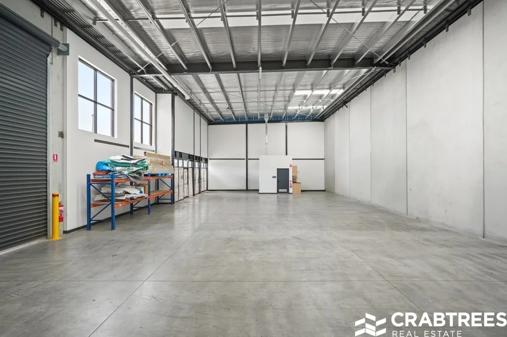 12 Natalia Ave, Oakleigh South, VIC 3167 - Unit 2 - - Interior Photo - Image 1 of 6