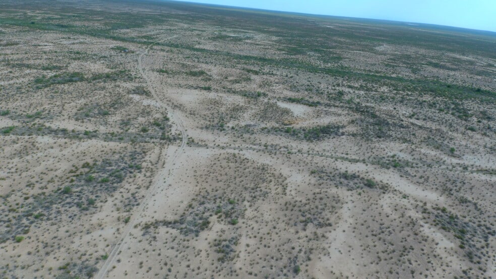 0000 County Road 222, Toyah, TX à vendre - Photo du bâtiment - Image 3 de 22