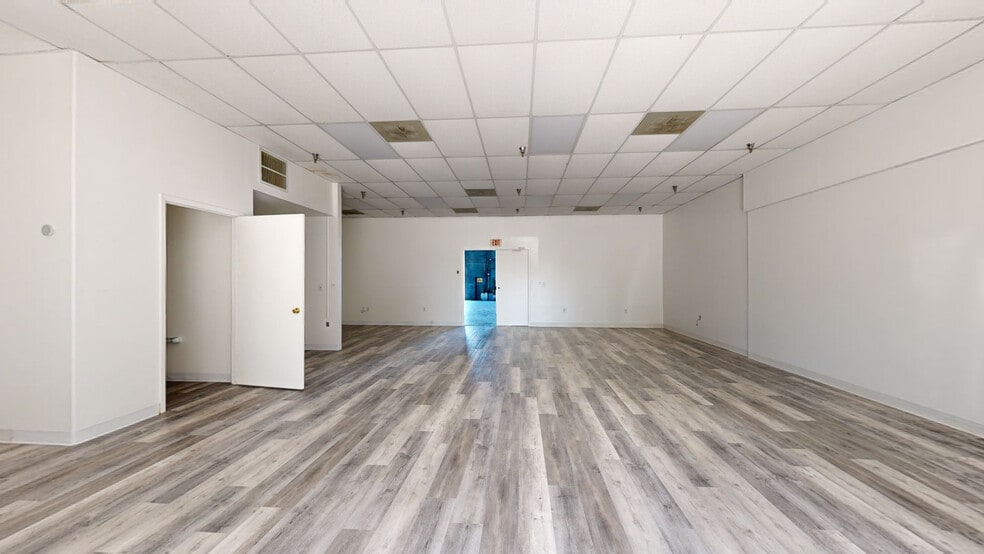 217-311 Altamonte Commerce Blvd, Altamonte Springs, FL à louer - Numérisation 3D de Matterport - Image 2 de 19