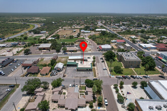 100 N 4th St, Carrizo Springs, TX - aerial  map view - Image1