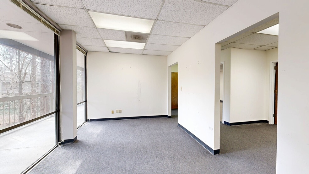 99% Leased Atlanta Office Park portfolio of 4 properties for sale on LoopNet.ca - Matterport 3D Scan - Image 3 of 25