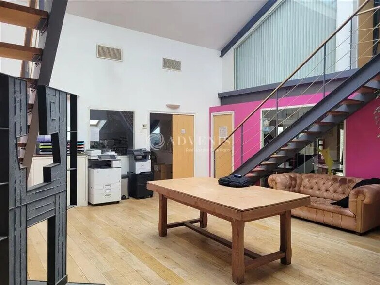 Office in Colombes for lease - Interior Photo - Image 3 of 5