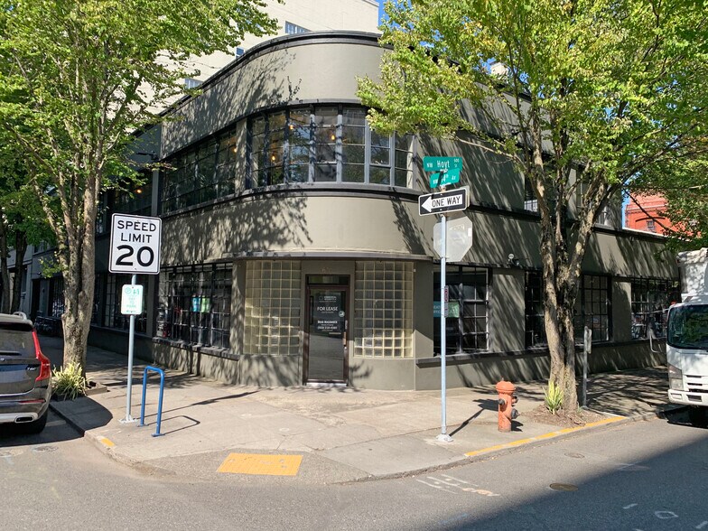 600 NW 14th Ave, Portland, OR à louer - Photo du bâtiment - Image 1 de 18