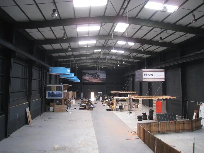 Industrial in Aubagne for lease - Interior Photo - Image 3 of 5