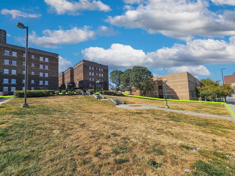 NWC  20th & Jones Street, Omaha, NE for sale - Building Photo - Image 3 of 8