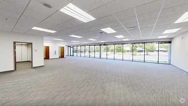 1000 Holcomb Woods Pky, Roswell, GA for lease Matterport 3D Scan- Image 1 of 6