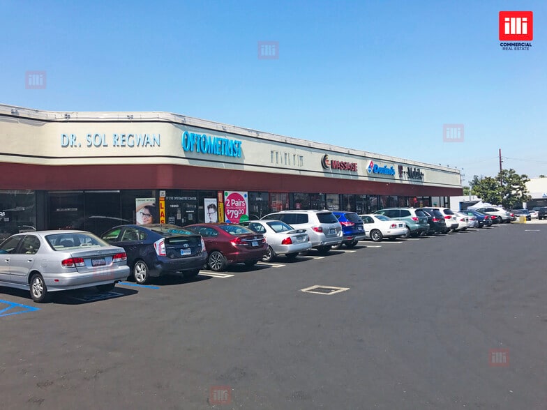18955-18971 Ventura Blvd, Tarzana, CA for lease - Building Photo - Image 2 of 3