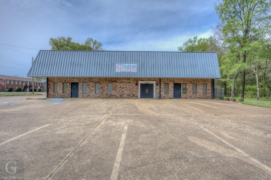 7840 Jewella Ave, Shreveport, LA à vendre - Photo du bâtiment - Image 1 de 22