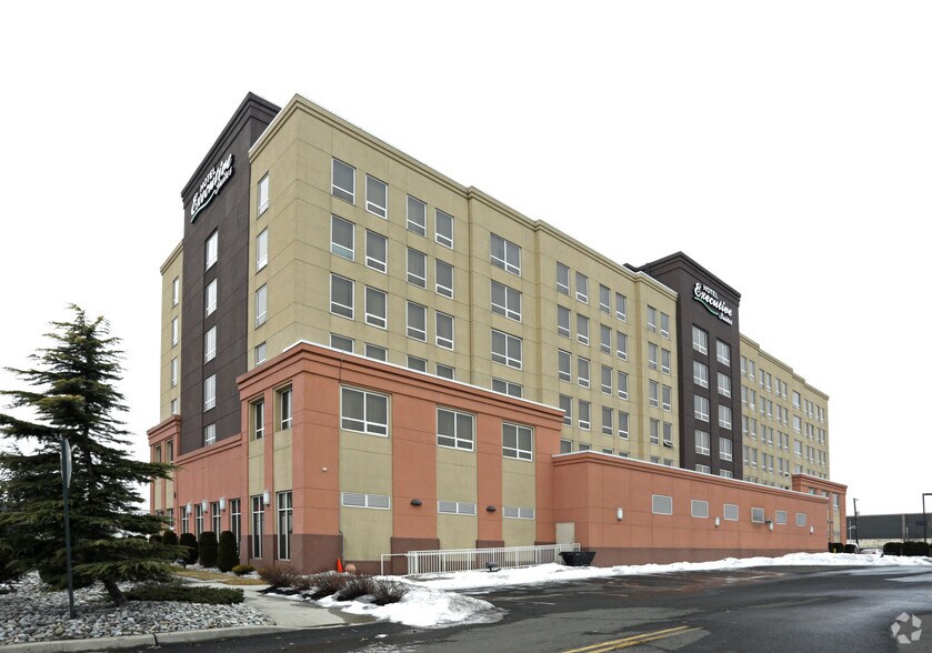30 Minue St, Carteret, NJ à louer - Photo du bâtiment - Image 3 de 27