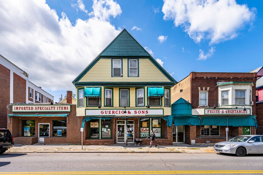 250 Grant St, Buffalo, NY à vendre - Photo du bâtiment - Image 1 de 52