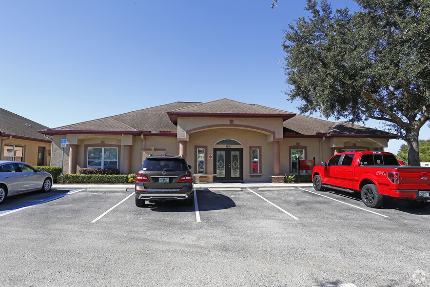 1851 Collier Pky, Lutz, FL à louer - Photo du bâtiment - Image 1 de 5