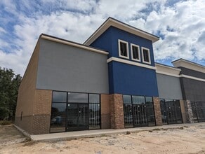 1200-1230 Fayetteville Rd, Raeford, NC for lease Building Photo- Image 1 of 1