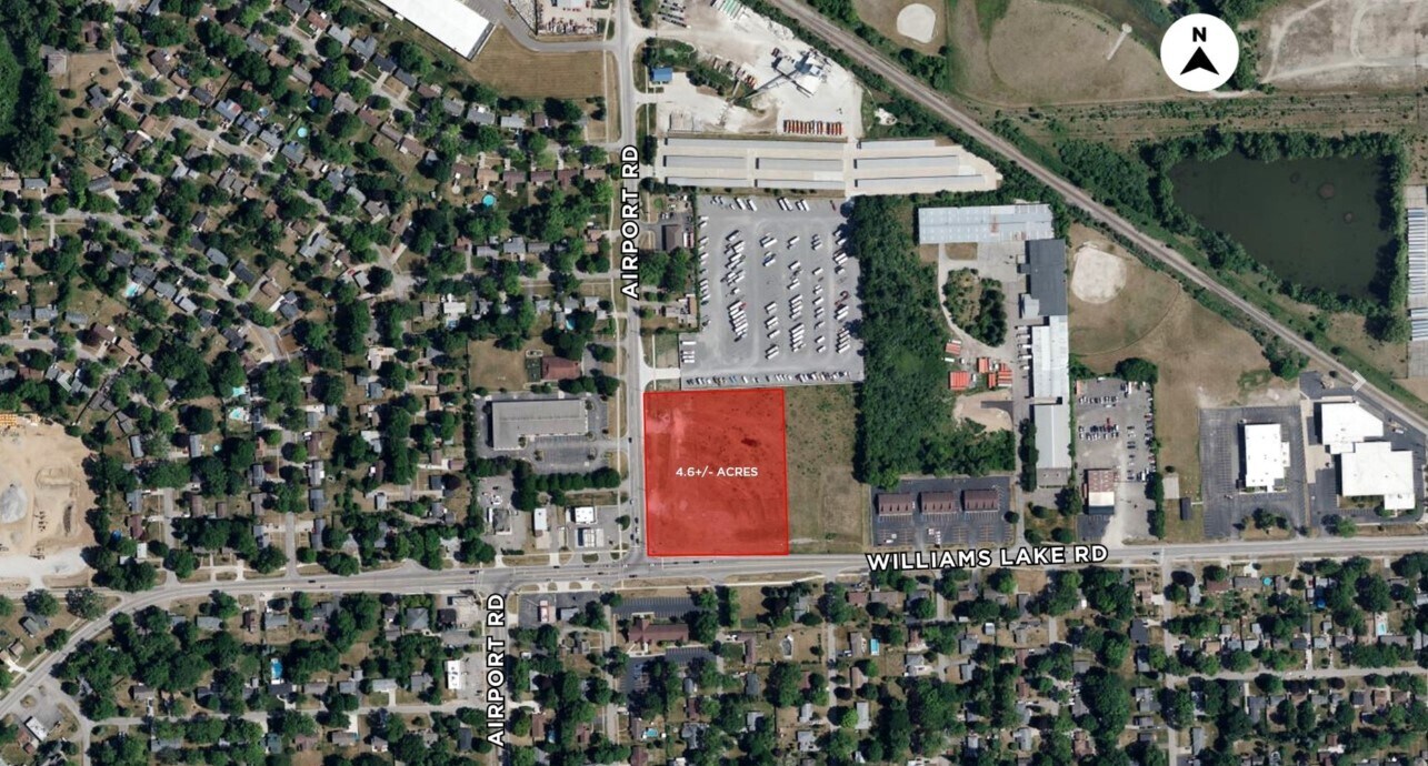 Airport Rd, Waterford, MI à vendre Photo du bâtiment- Image 1 de 3