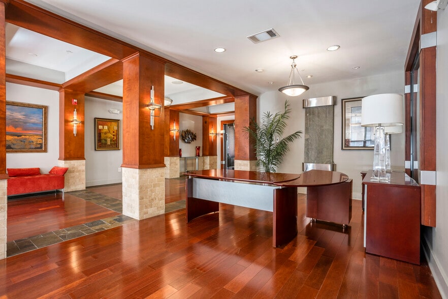 400 17th St NW, Atlanta, GA à louer - Hall d’entrée - Image 2 de 22