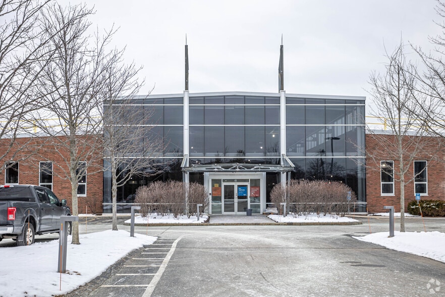 41 Seyon St, Waltham, MA for lease - Building Photo - Image 2 of 2