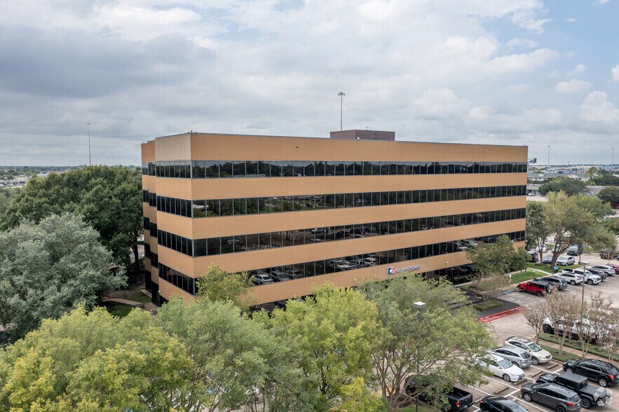 11550 Fuqua St, Houston, TX à louer - Photo du bâtiment - Image 2 de 8