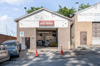 More details for 12 Carlton St, Lowell, MA - Retail for Sale