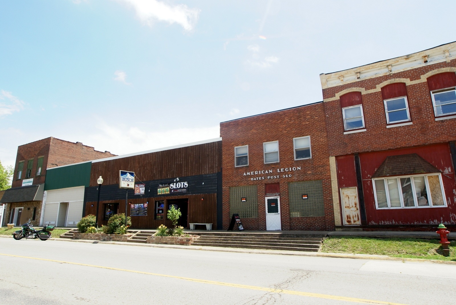 105 E Franklin St, Sesser, IL for sale Primary Photo- Image 1 of 1