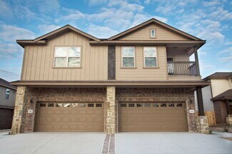 Plus de détails pour 136 Lakeview Ct, Kyle, TX - Multi-résidentiel à vendre