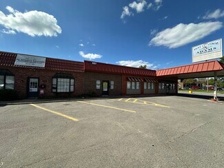 Plus de détails pour 607 Harkrider St, Conway, AR - Bureau à louer