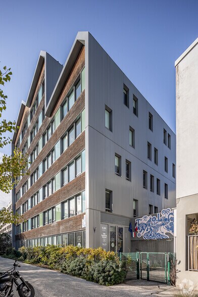 11-13 Rue De Gironde, Bordeaux for lease - Building Photo - Image 3 of 16