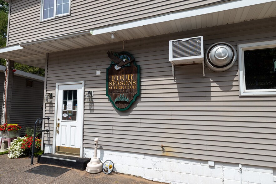 10338 Big Arbor Vitae Dr, Woodruff, WI à vendre - Photo du bâtiment - Image 3 de 34