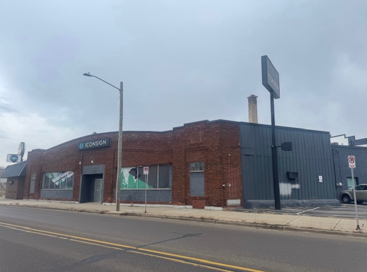 500-522 Stocking Ave, Grand Rapids, MI for lease Primary Photo- Image 1 of 12