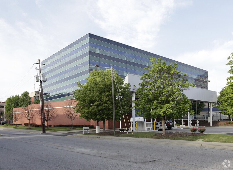 1025 Virginia Ave, Atlanta, GA for lease - Building Photo - Image 2 of 2