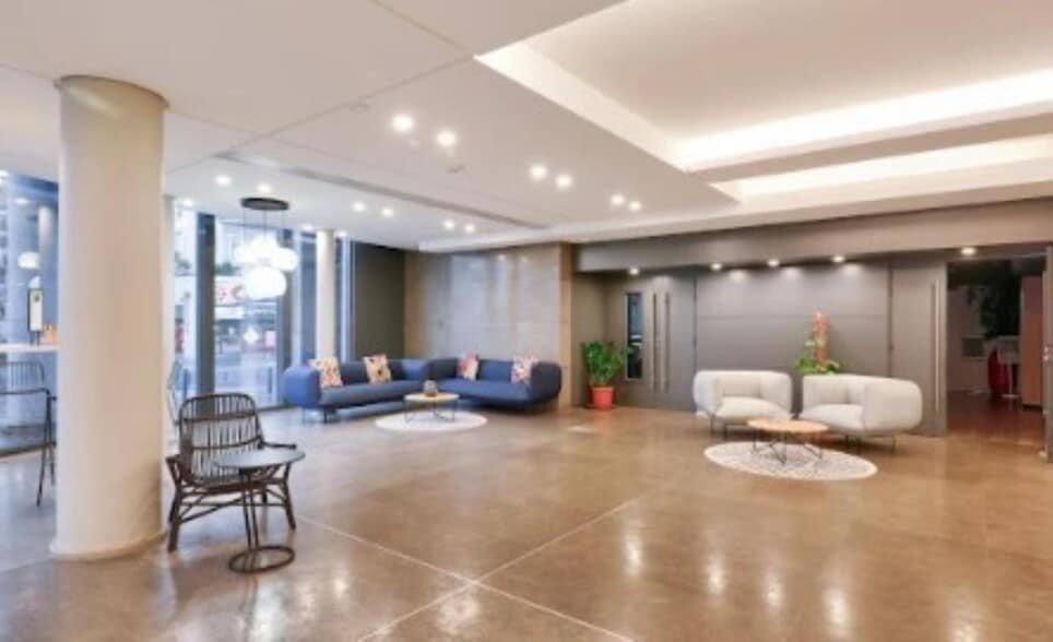 4 Rue Eugène Renault, Maisons-Alfort à louer - Hall d’entrée - Image 3 de 6