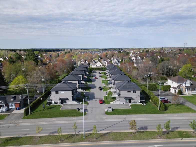 11150, Mtée Ste-Marianne, Mirabel portfolio of 1 properties for sale on LoopNet.ca - Building Photo - Image 3 of 7