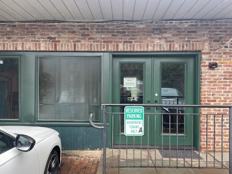 6 Coryell St, Lambertville, NJ for lease - Building Photo - Image 2 of 7