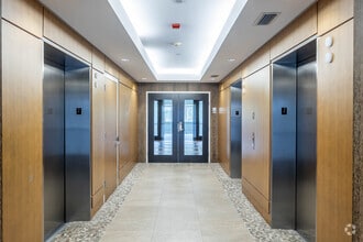 900 Broken Sound Pky NW, Boca Raton, FL à louer Photo intérieure- Image 1 de 25