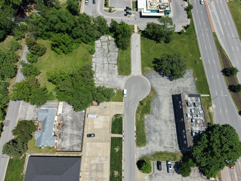 Land Portfolio portefeuille de 3 propriétés à vendre sur LoopNet.ca - Photo du bâtiment - Image 3 de 5