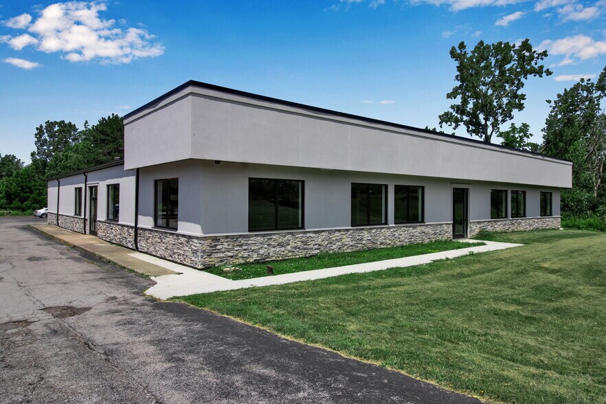 3310 Southwestern Blvd, Orchard Park, NY à louer - Photo principale - Image 1 de 20