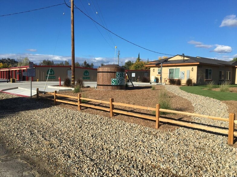 30455 Auberry Rd, Prather, CA for sale - Building Photo - Image 1 of 20