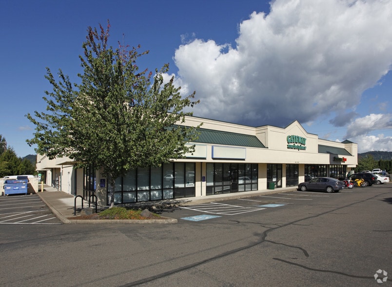 880 Beltline Rd, Springfield, OR for lease - Building Photo - Image 2 of 4