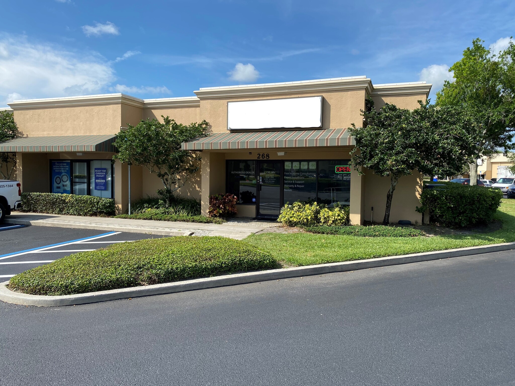 268-284 N Wickham Rd, Melbourne, FL for sale Building Photo- Image 1 of 1