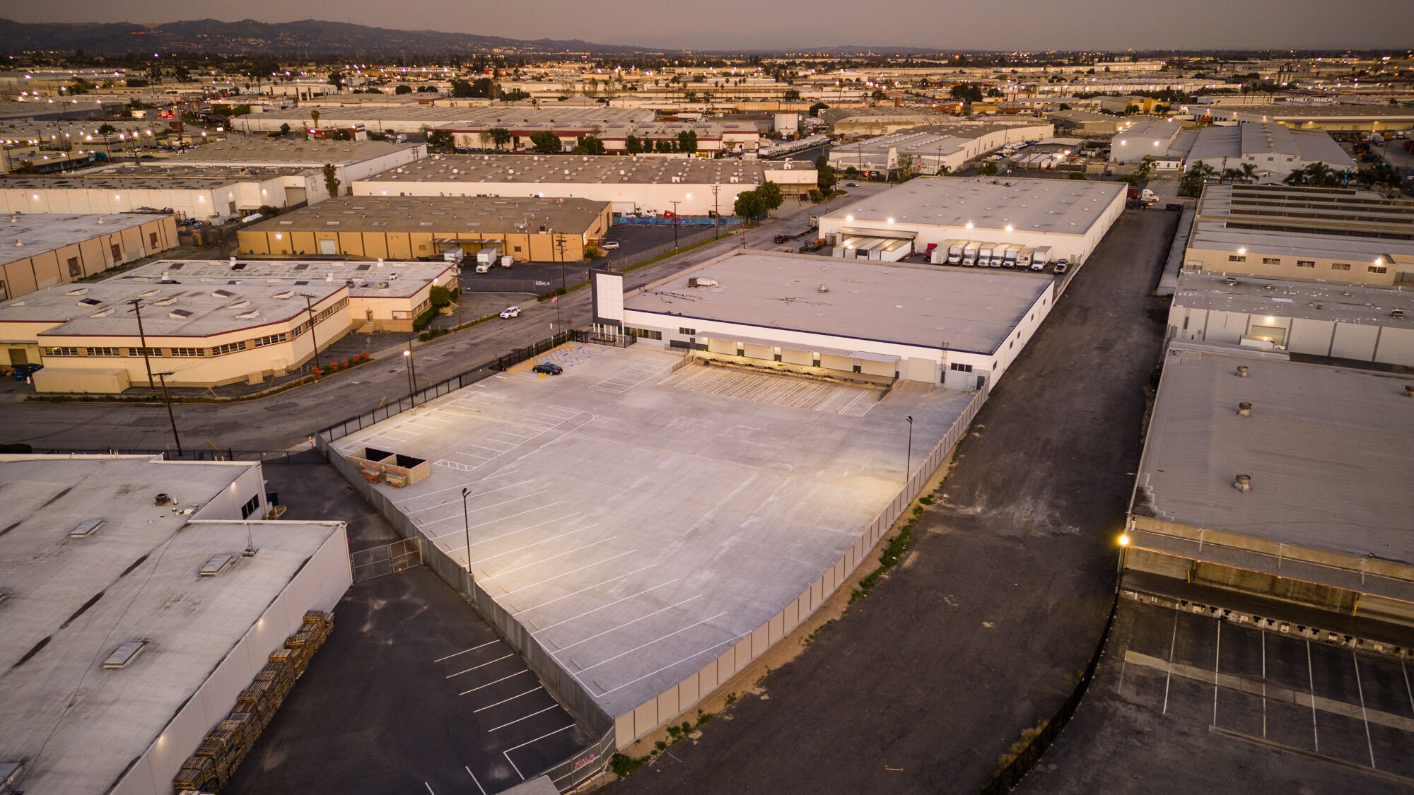 2425 Saybrook Ave, Commerce, CA for lease Building Photo- Image 1 of 13