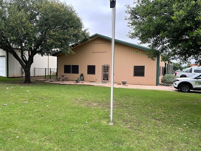 206 Shelby Rd, Everman, TX à vendre Photo principale- Image 1 de 1