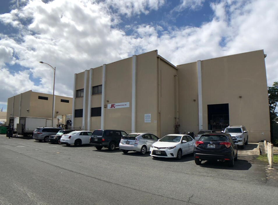 887 N Nimitz Hwy, Honolulu, HI for lease Building Photo- Image 1 of 2