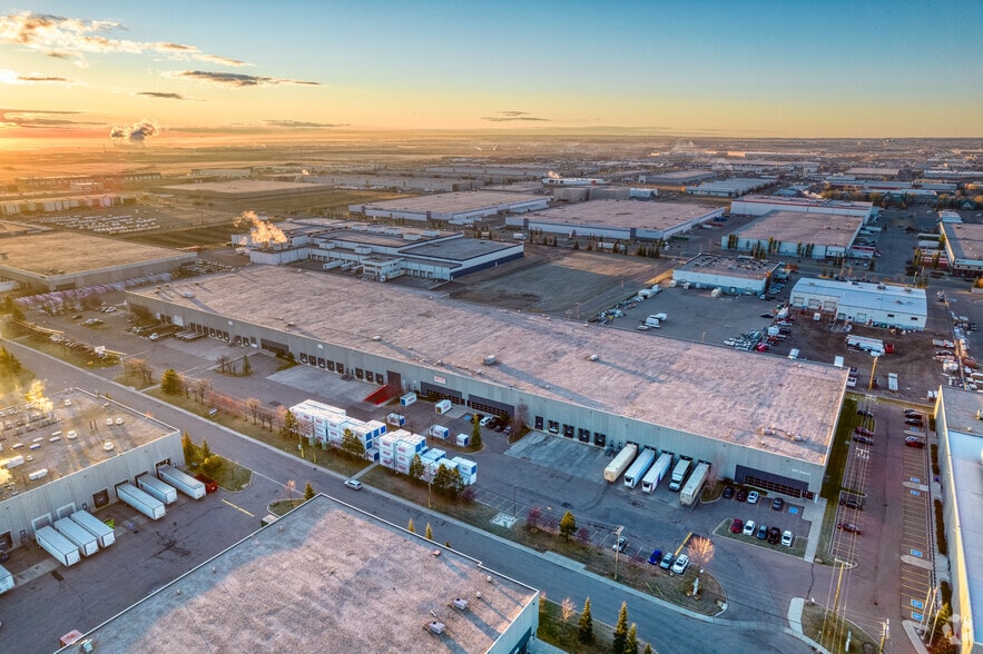 5555 69th Ave SE, Calgary, AB for lease - Aerial - Image 2 of 4