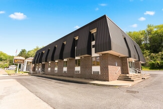 Plus de détails pour 11 W Main St, Mannington, WV - Bureau à louer