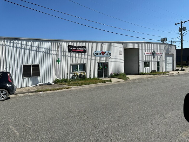 1200 Bozeman Ave, Helena, MT à vendre - Photo du bâtiment - Image 1 de 52