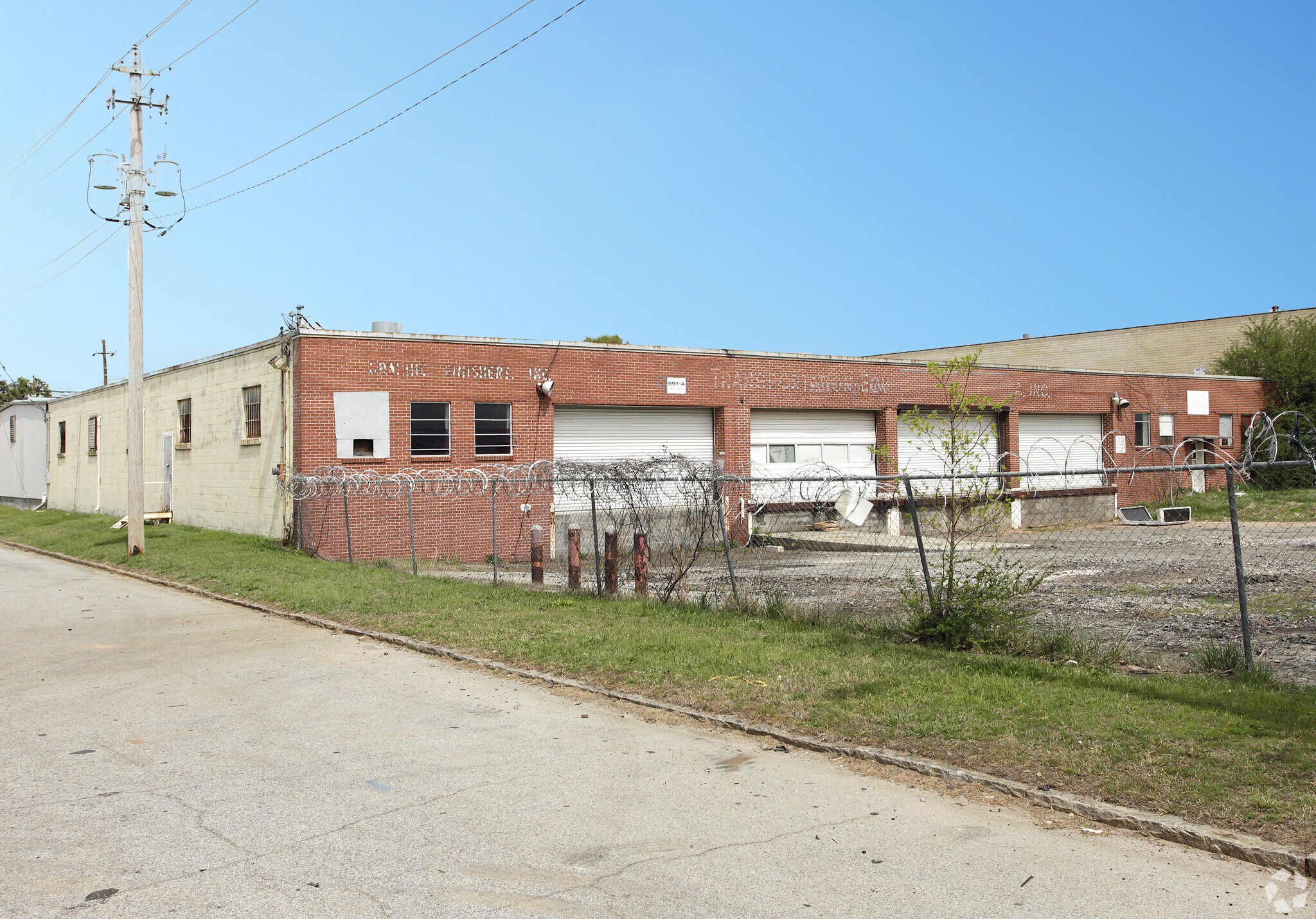 991 Milledge St, East Point, GA for lease Building Photo- Image 1 of 8