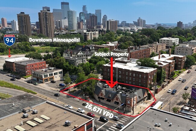 Plus de détails pour 1925 Lyndale Ave S, Minneapolis, MN - Commerce de détail à vendre