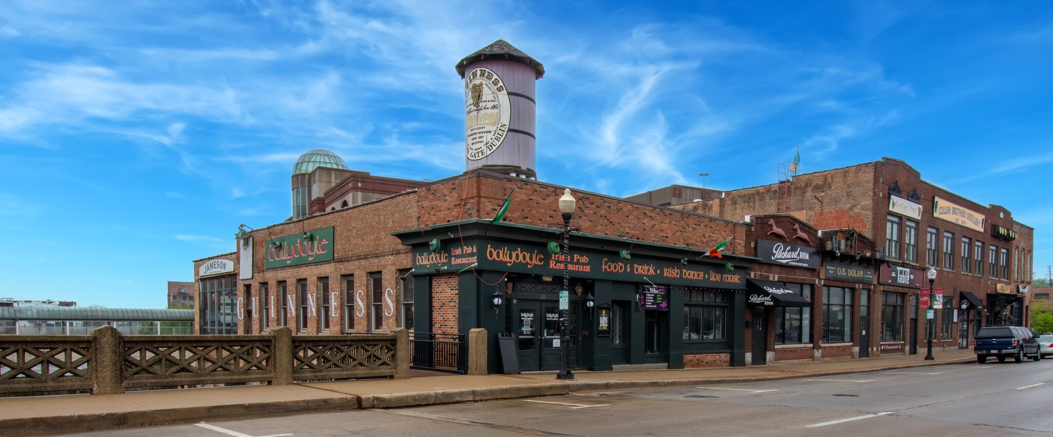 28-42 W New York St, Aurora, IL for sale Primary Photo- Image 1 of 8